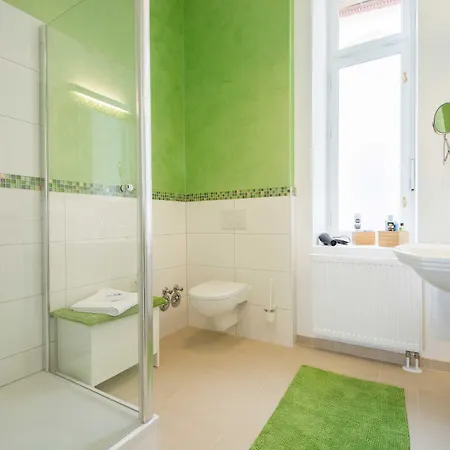 Διαμέρισμα Boardinghouse Luise 5 *