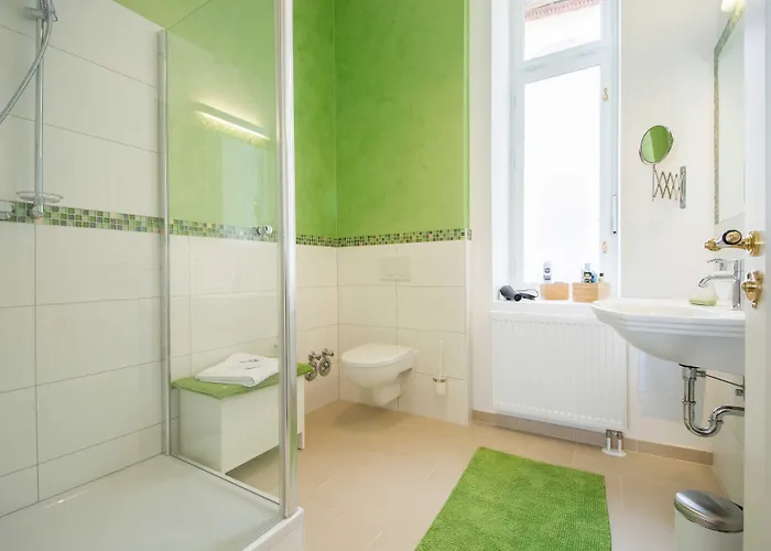 Apartment Boardinghouse Luise 5 *